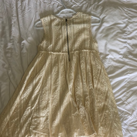 Lacy mini dress - Picture 3 of 3